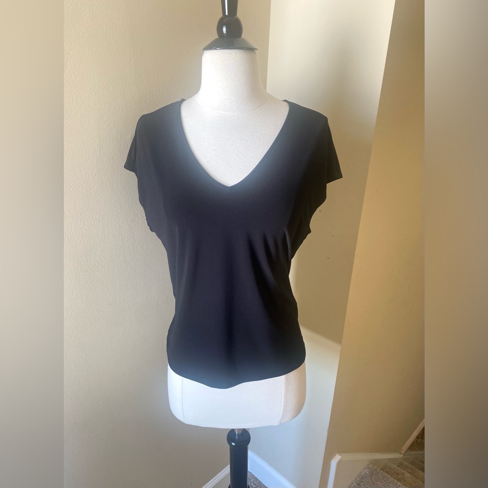 Halogen Black Top - Small